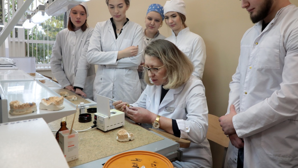 Стоматология хирургическая