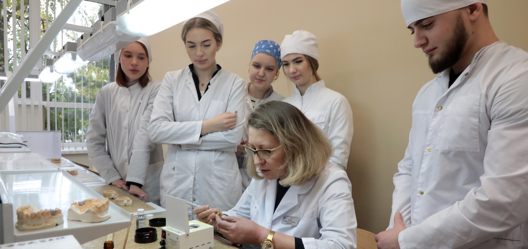 Стоматология ортопедическая (Зубной техник)